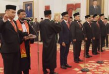 Prresiden Jokowi melantik 1 menteri dan 5 wakil menteri baru di Istana Negara, Jakarta.