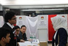 Indonesian citizens in Hong Kong and Macau voted at the polling stations at the Indonesian Consulate General in Hong Kong and by post.