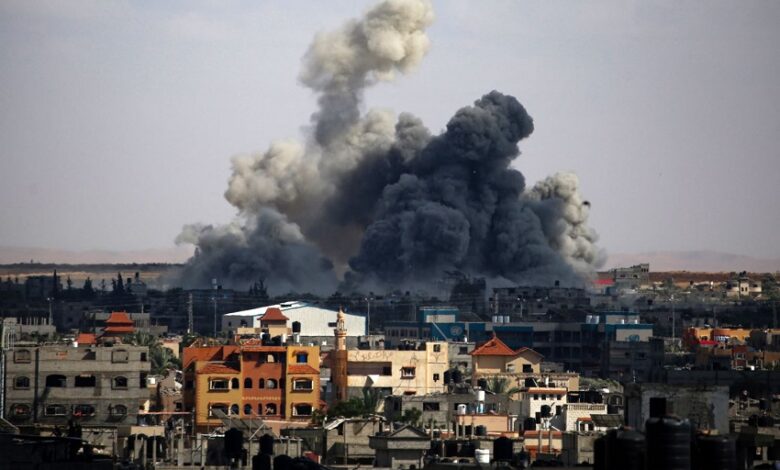 尽管哈马斯同意停火，以色列仍轰炸拉法。