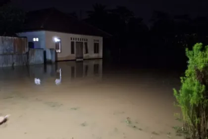 Banjir melanda banyak wilayah di Indonesia, mulai dari Sumatera, Jawa, hingga NTB.