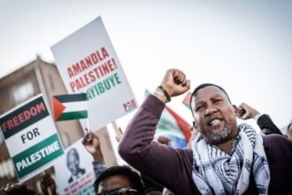 Cucu Nelson Mandela Ikut Kapal Bantuan ke Gaza