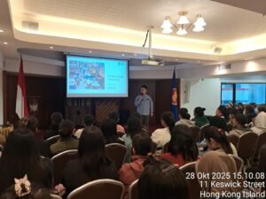 General Manager DDHK, Ustadz Fajar Shofari Nugraha mengingatkan PMI yang baru tiba untuk bekerja di Hong Kong agar mengisi hari libunrya dengan aktivitas kebaikan dan bermanfaat.