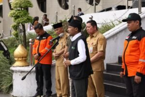 Pelepasan Truk Kemanusiaan ini berlangsung di Halaman Kantor Gubernur Provinsi Riau