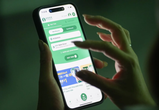 Operator Luncurkan Aplikasi Baru, Penumpang Bisa Pantau Real-Time Waktu Kedatangan Trem