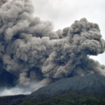 Ahad Pagi, 4 Gunung Api di Indonesia Erupsi Bersamaan