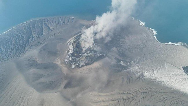 Update Anak Krakatau Erupsi: 8 Bandara Ditutup, 1.558 Penerbangan Terdampak